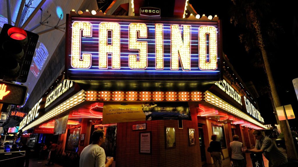 How Bookmakers Set the Opening Odds